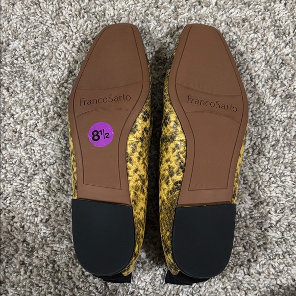 Franco Sarto Vana Flats Yellow Snake 8.5 - Picture 6 of 8